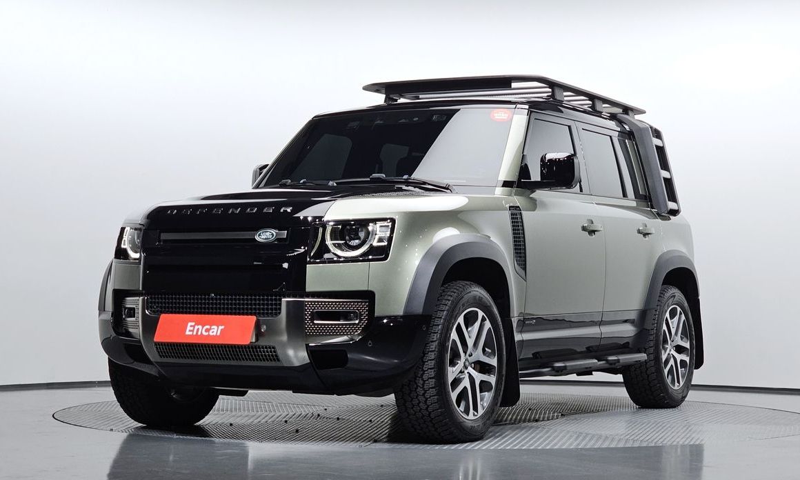 Land Rover Defender 2023