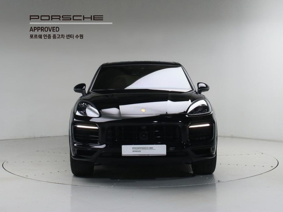 Porsche Cayenne 2022