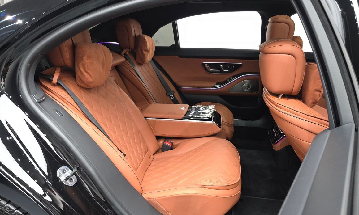 Mercedes-Benz S-Class 2025