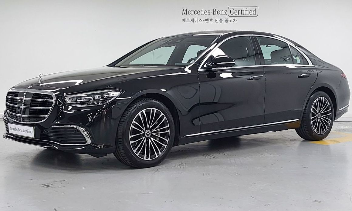 Mercedes-Benz S-Class 2025