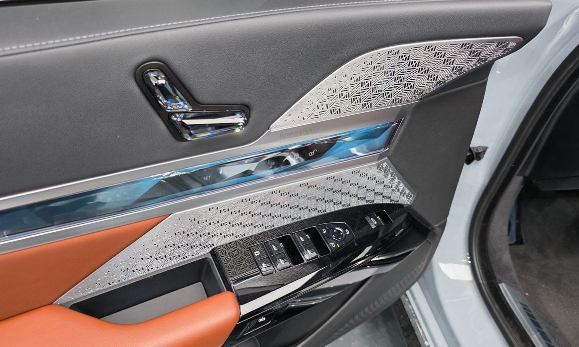 BMW i7 2023