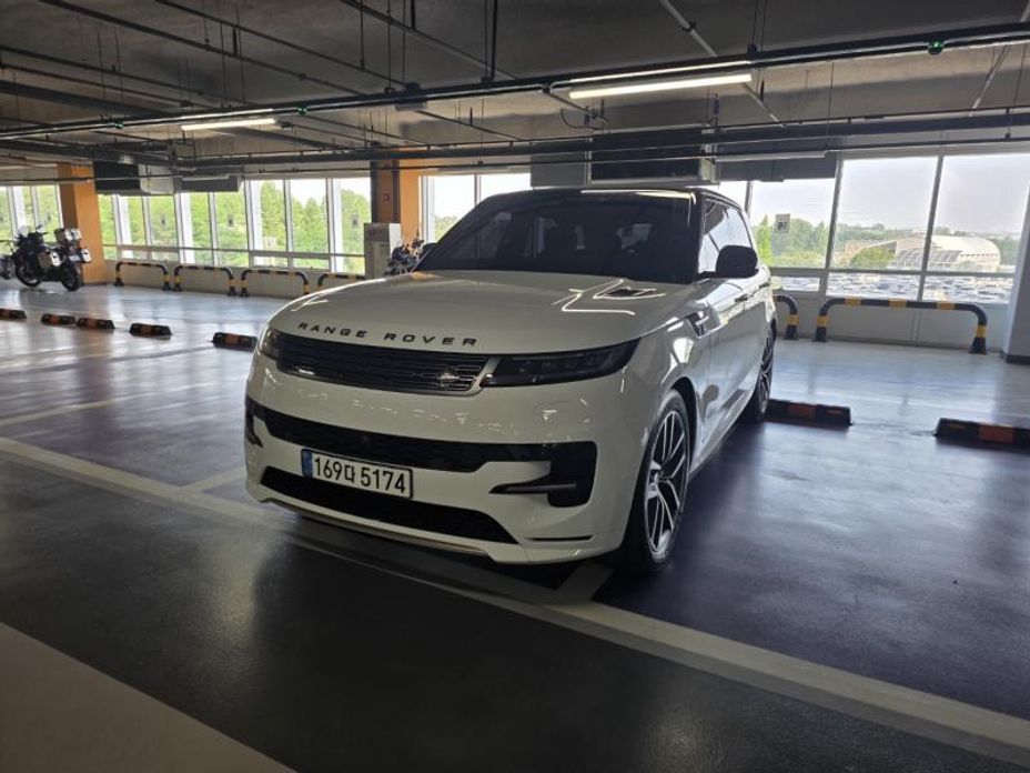 Land Rover Range Rover Sport 2025