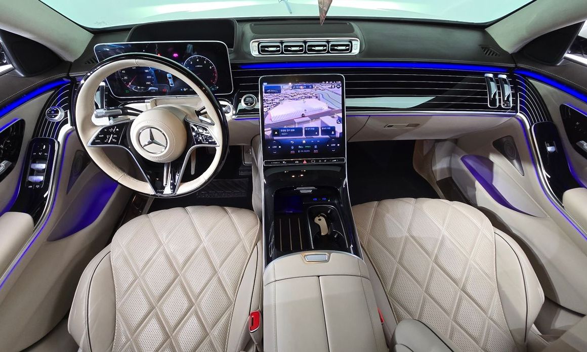 Mercedes-Benz S-Class 2023