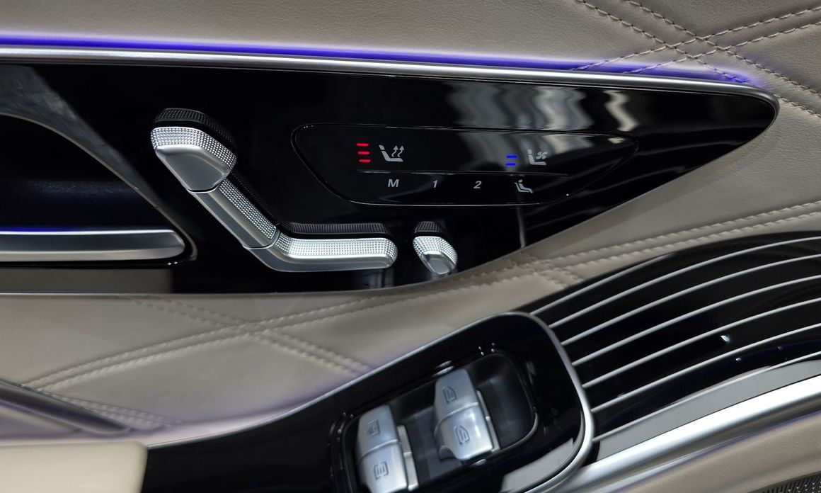 Mercedes-Benz S-Class 2023