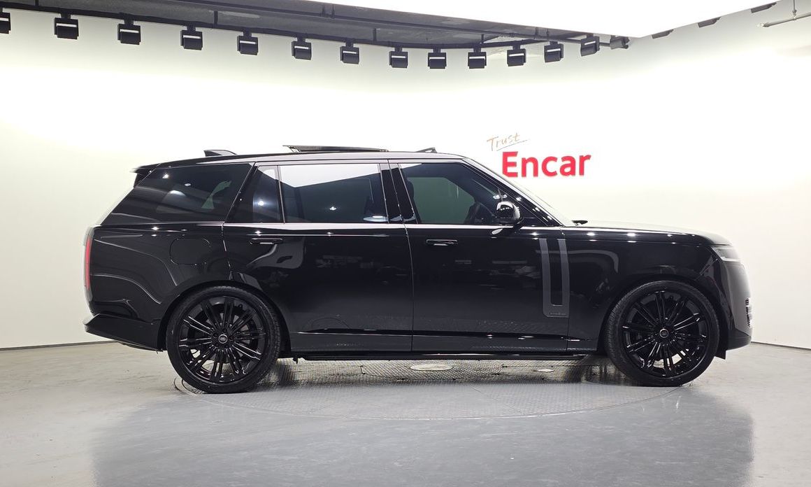 Land Rover Range Rover 2025