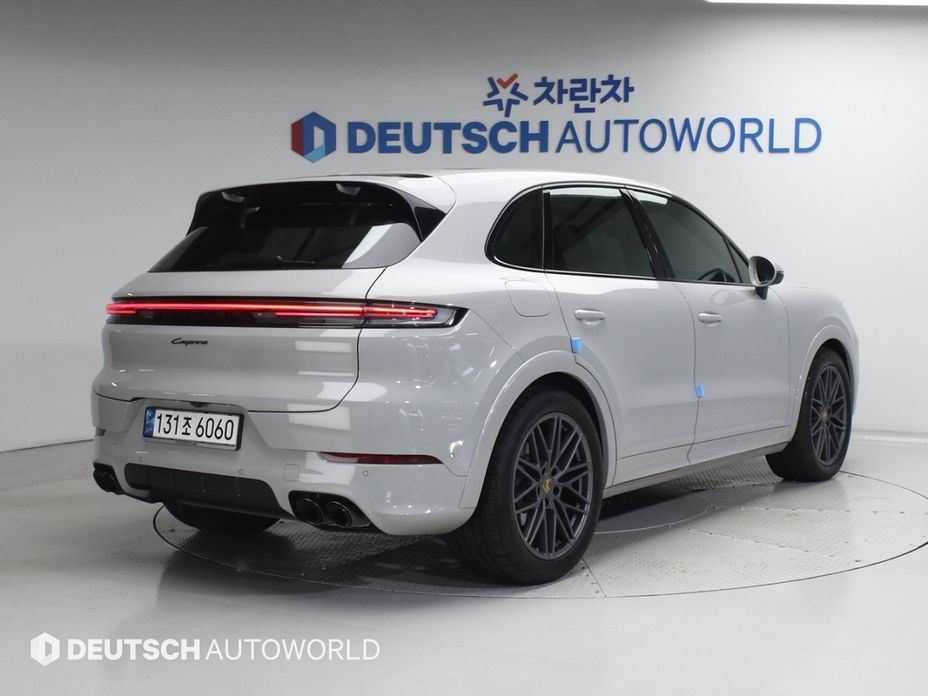 Porsche Cayenne 2024