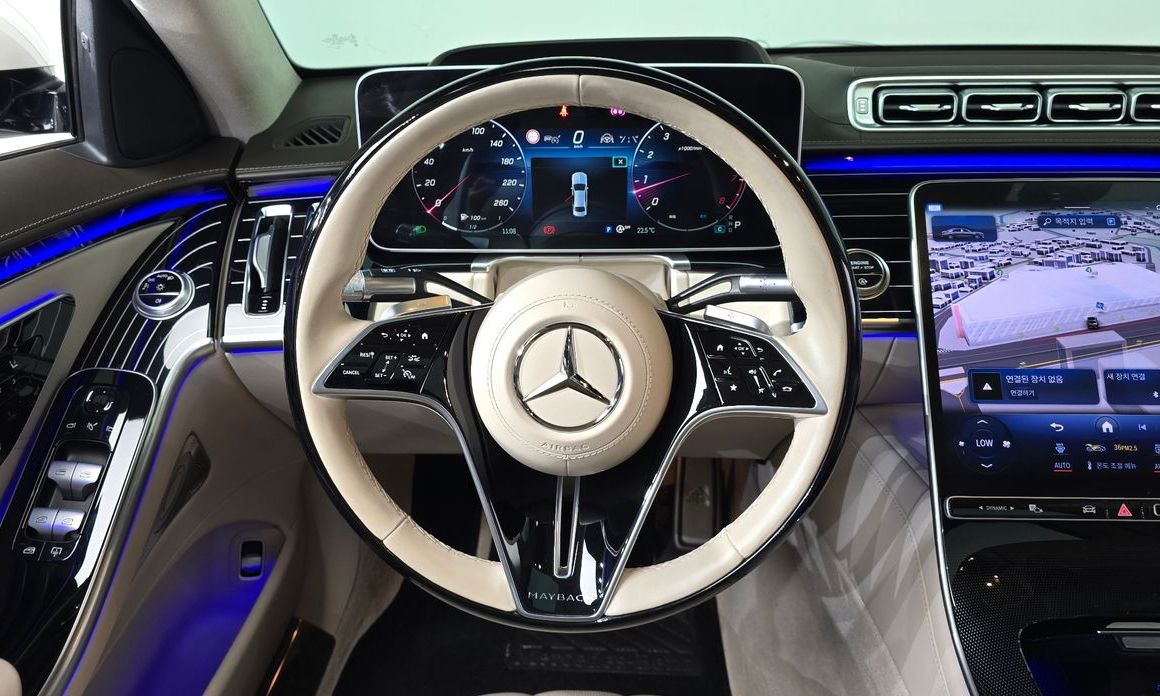 Mercedes-Benz S-Class 2023