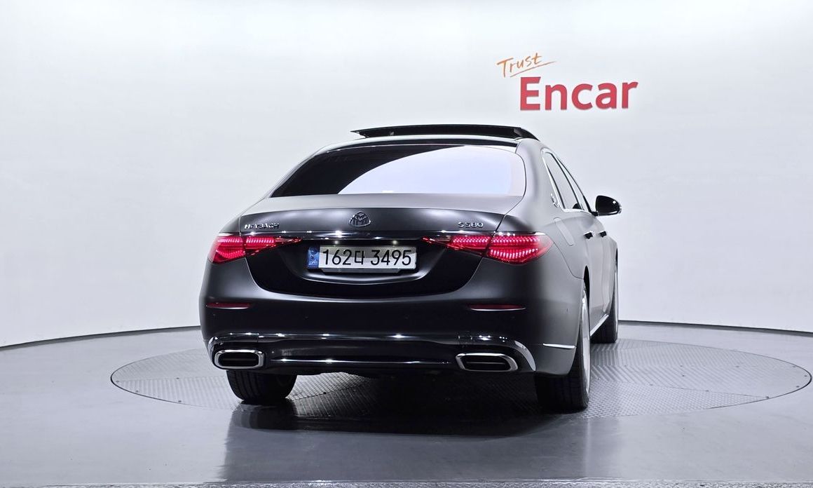 Mercedes-Benz S-Class 2022