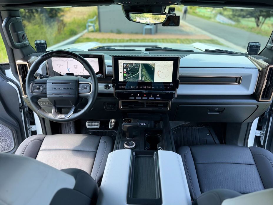 GMC Hummer EV 2024