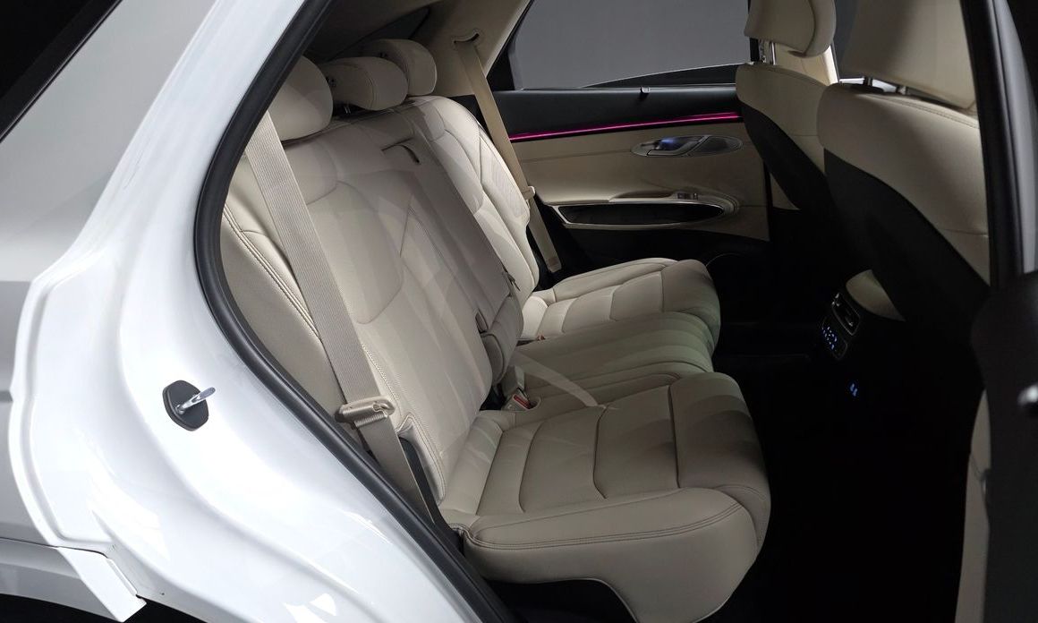 Genesis GV70 2025