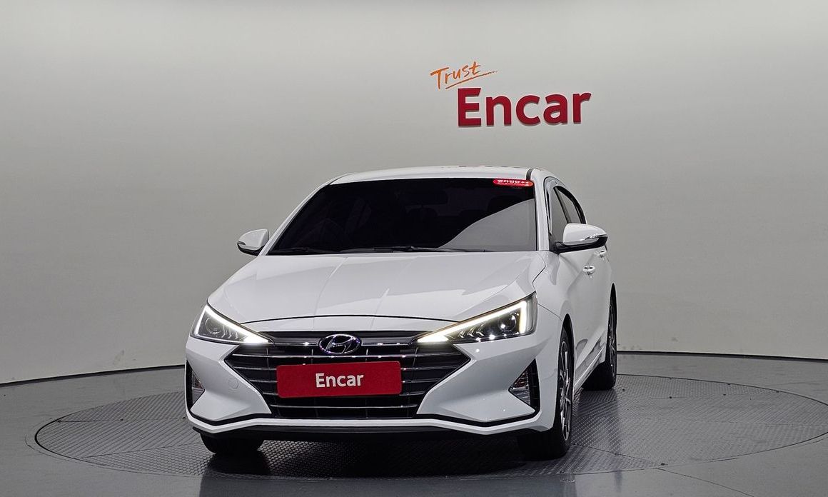 Hyundai AVANTE 2020