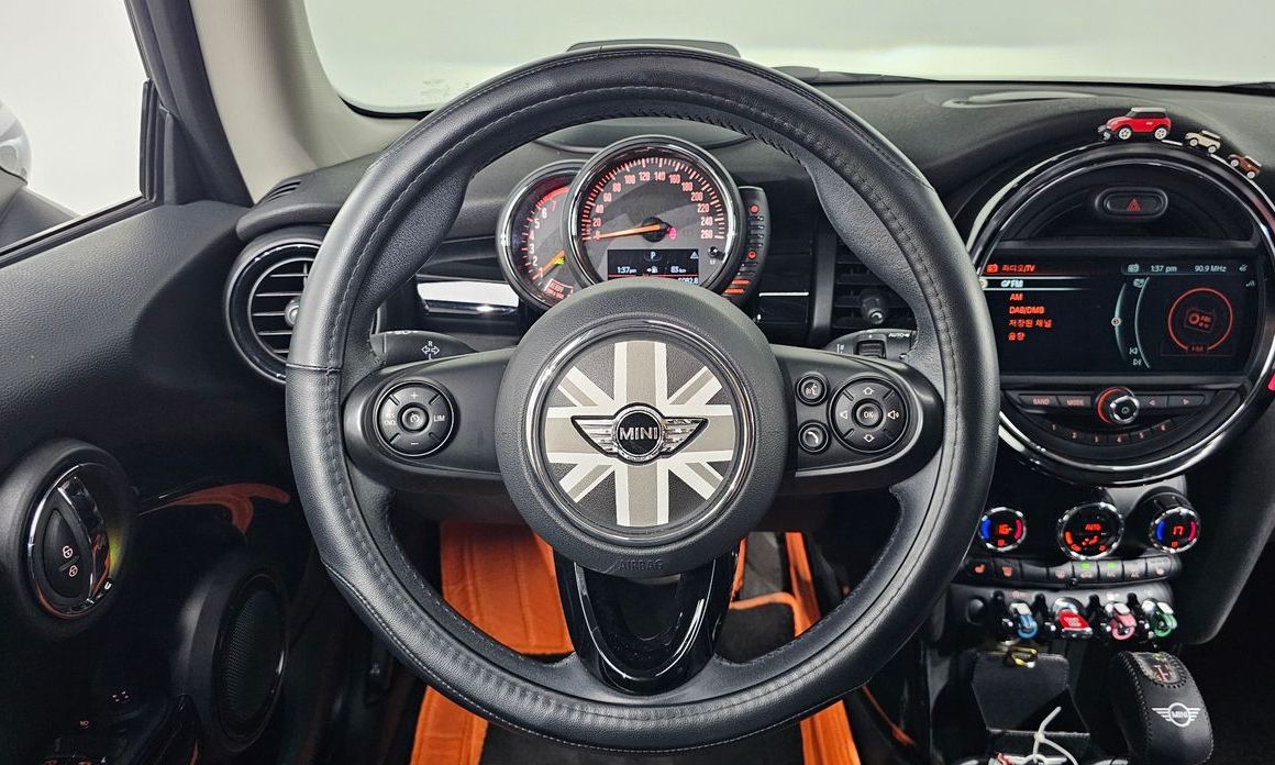 Mini Cooper 2018