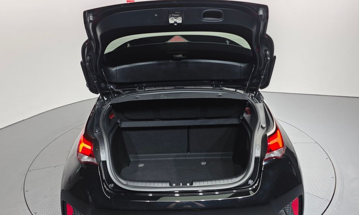 Hyundai Veloster 2018