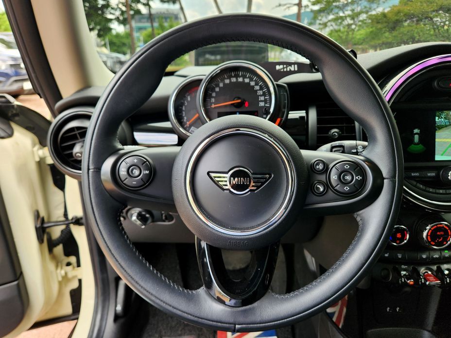 Mini Cooper 2019
