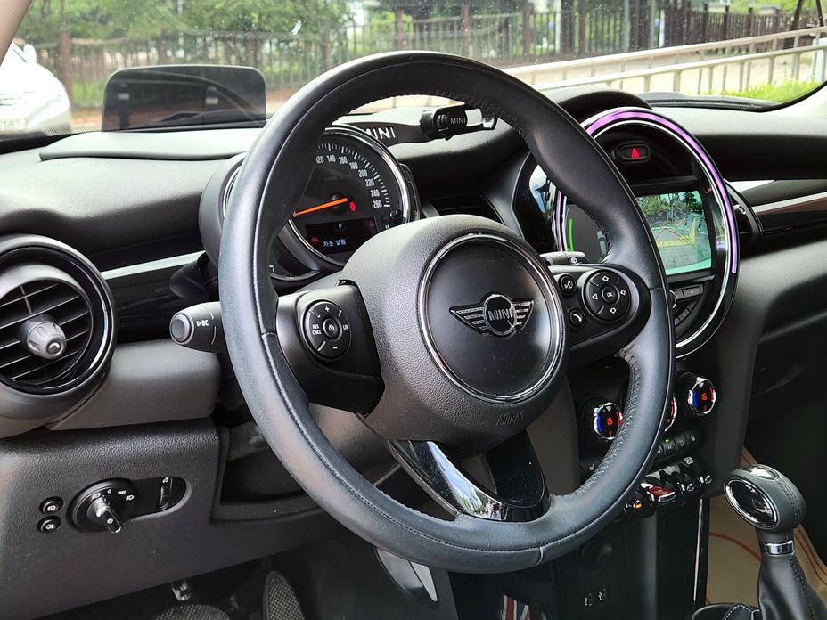 Mini Cooper 2019