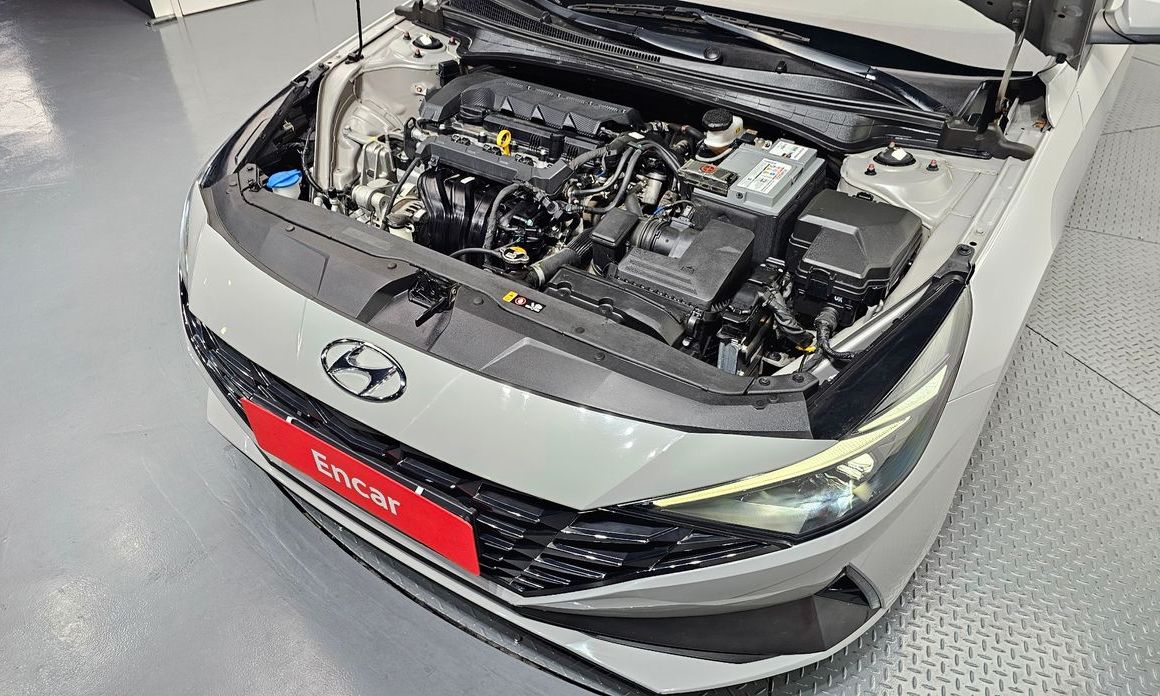 Hyundai AVANTE 2021