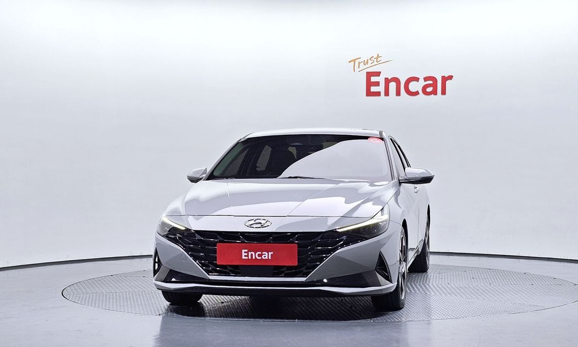 Hyundai AVANTE 2021