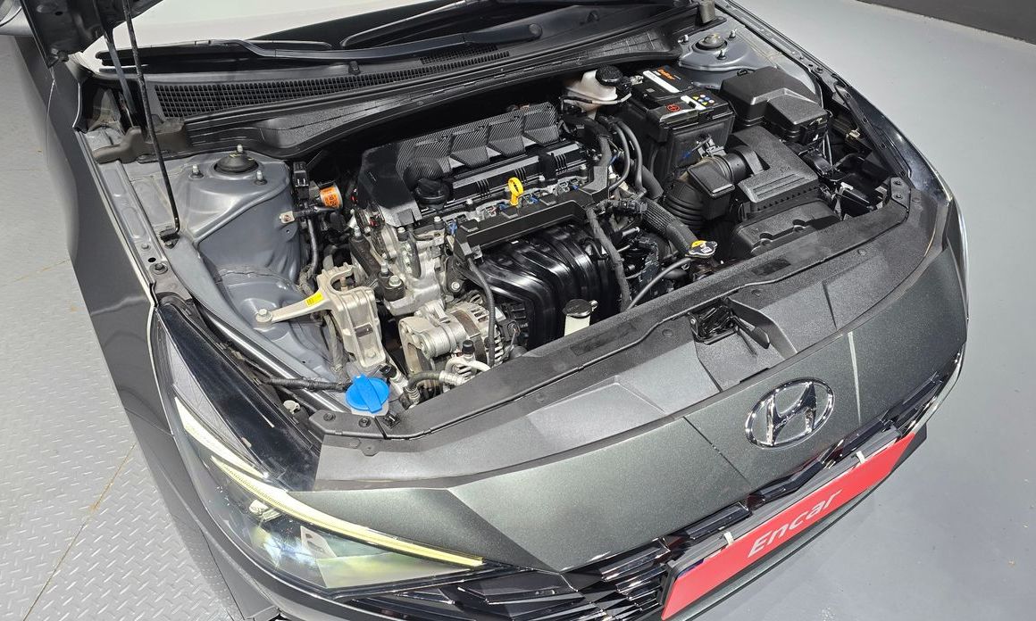 Hyundai AVANTE 2021