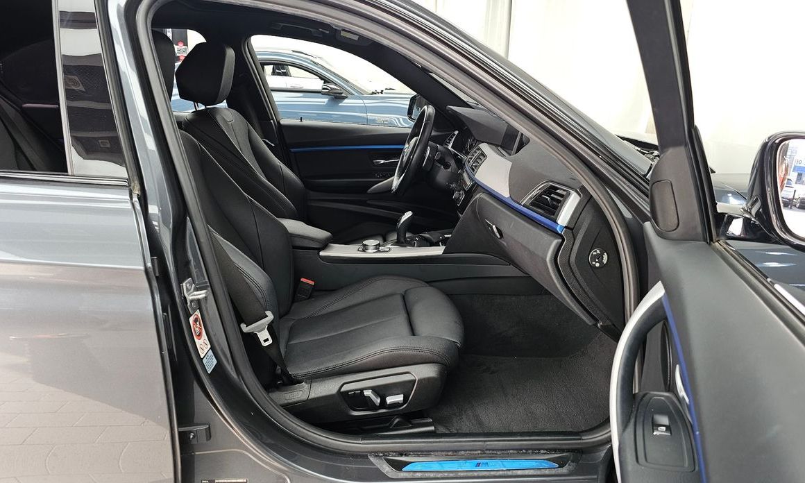 BMW 3-Series 2017