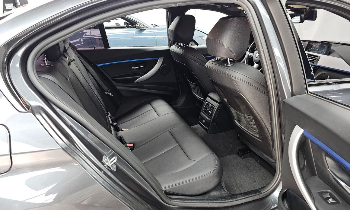 BMW 3-Series 2017