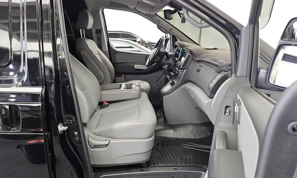 Hyundai Starex 2021