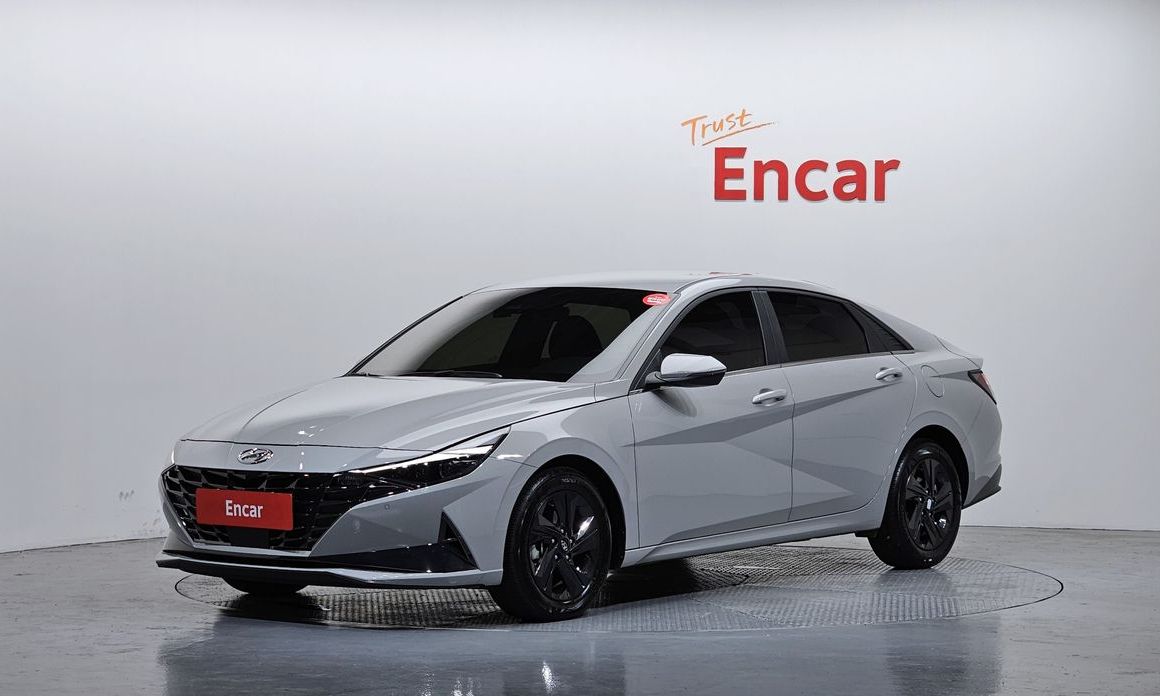 Hyundai AVANTE 2021