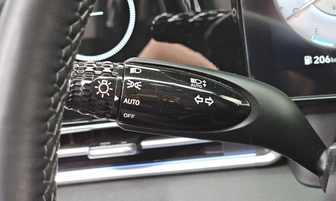 Hyundai AVANTE 2021