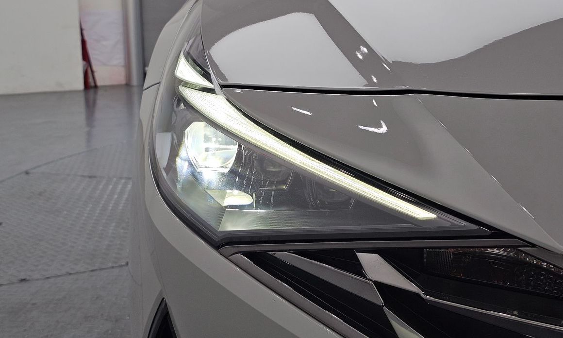 Hyundai AVANTE 2021