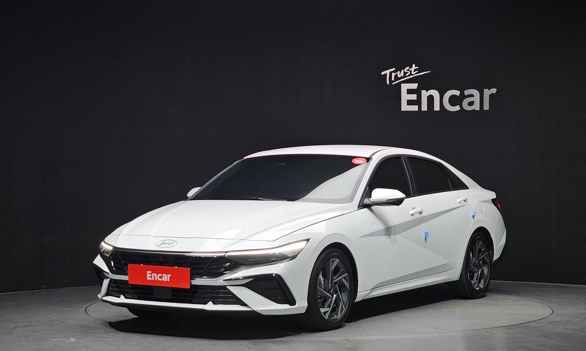 Hyundai AVANTE 2024