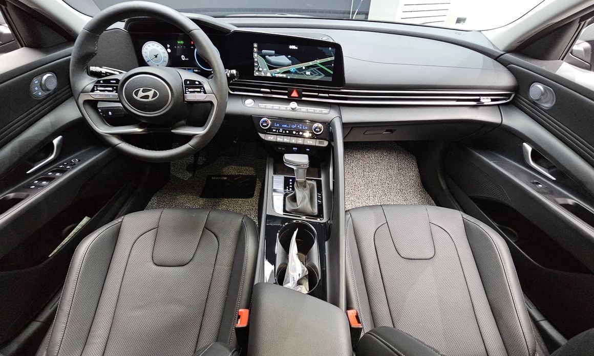 Hyundai AVANTE 2026