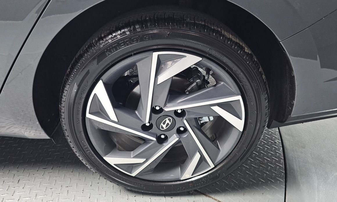 Hyundai AVANTE 2026