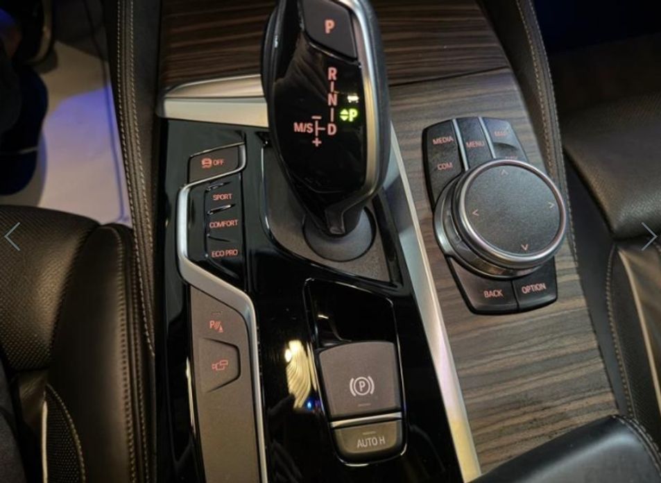 BMW 5-Series 2017
