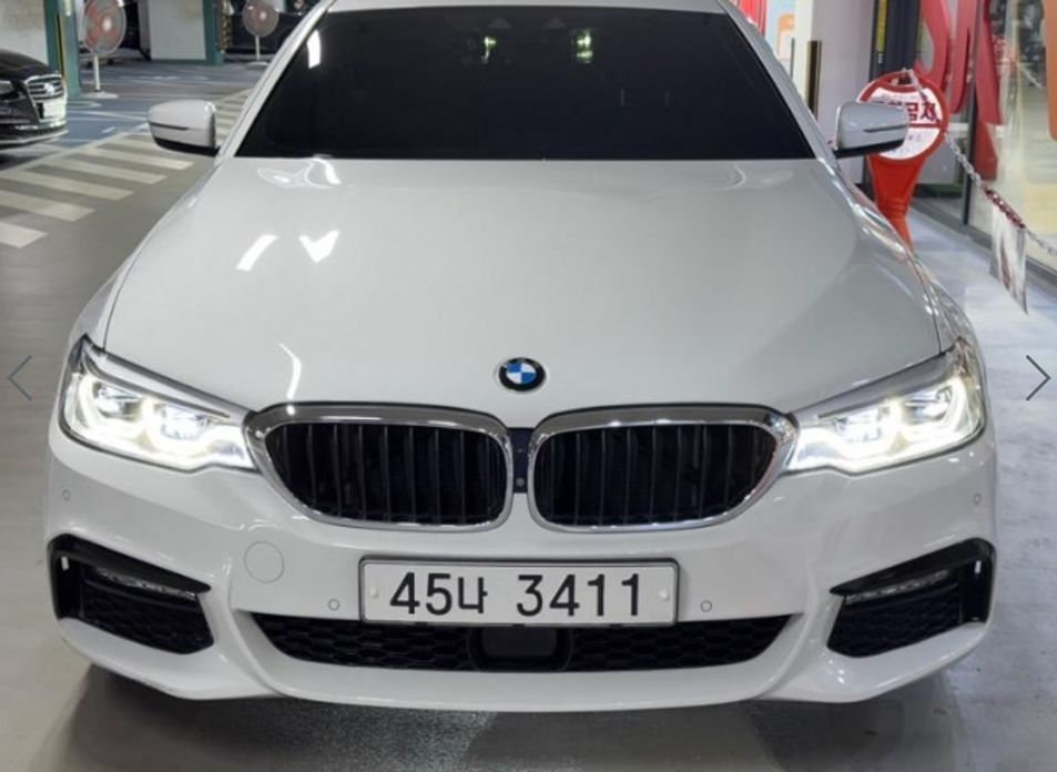 BMW 5-Series 2017