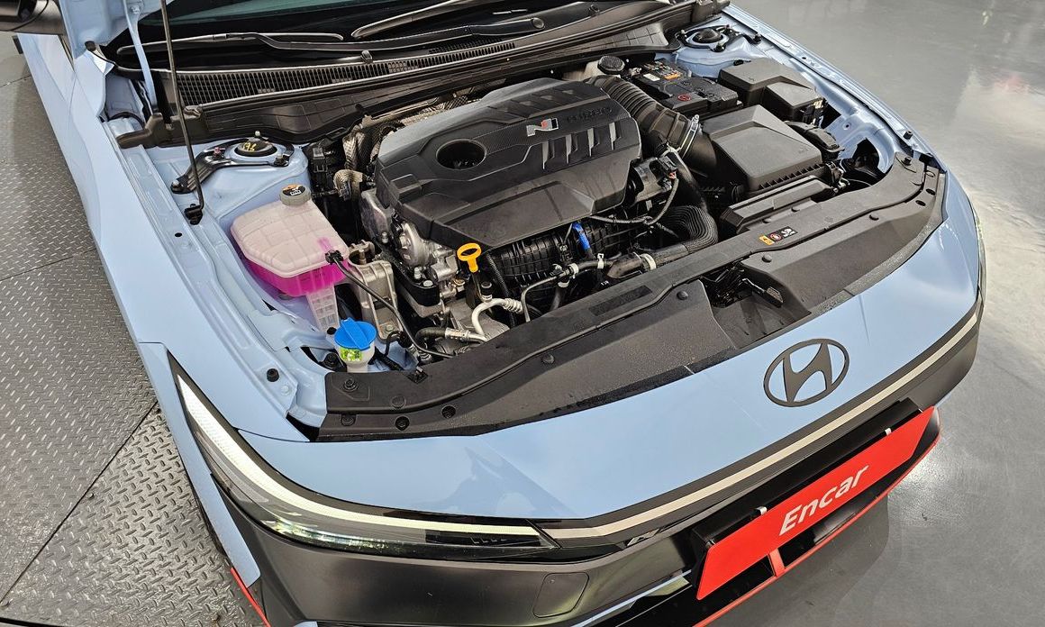 Hyundai AVANTE 2025