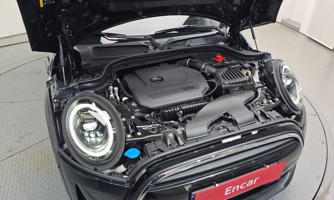 Mini Cooper 2024