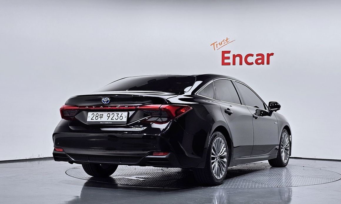 Toyota Avalon 2019