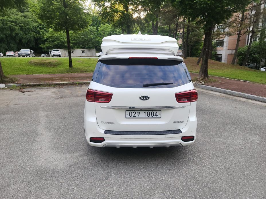 Kia Canival 2019