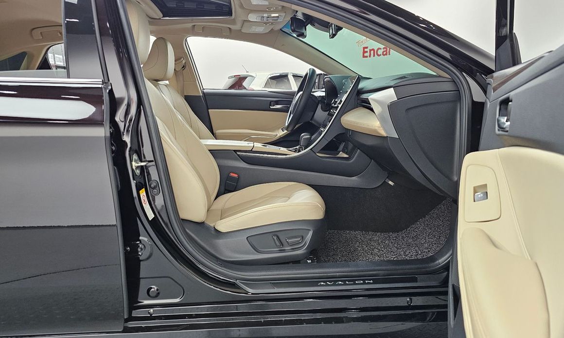 Toyota Avalon 2019