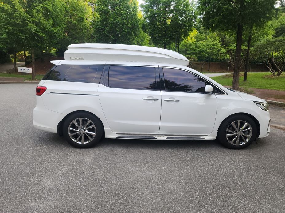 Kia Canival 2019