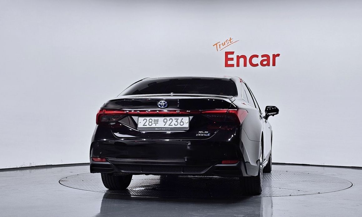 Toyota Avalon 2019