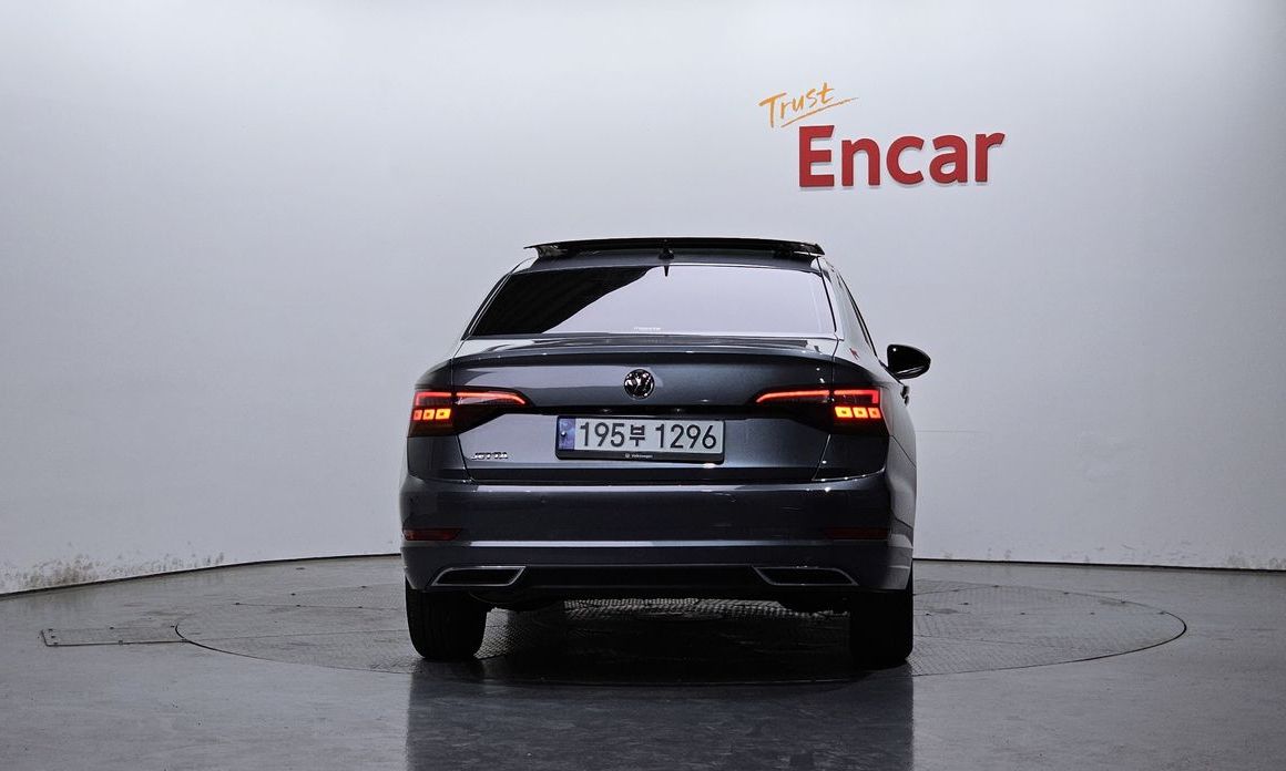 Volkswagen Jetta 2021