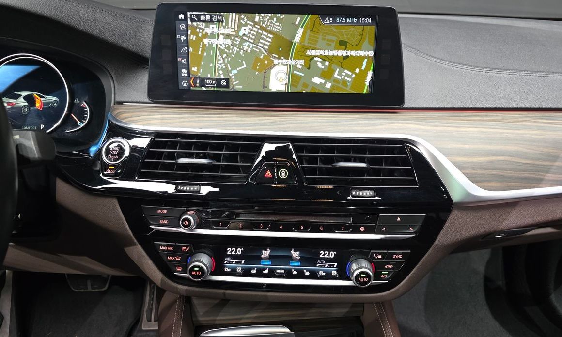 BMW 5-Series 2017
