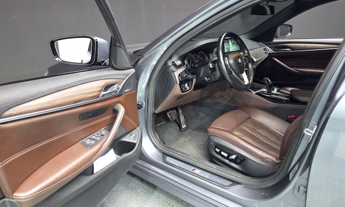 BMW 5-Series 2017