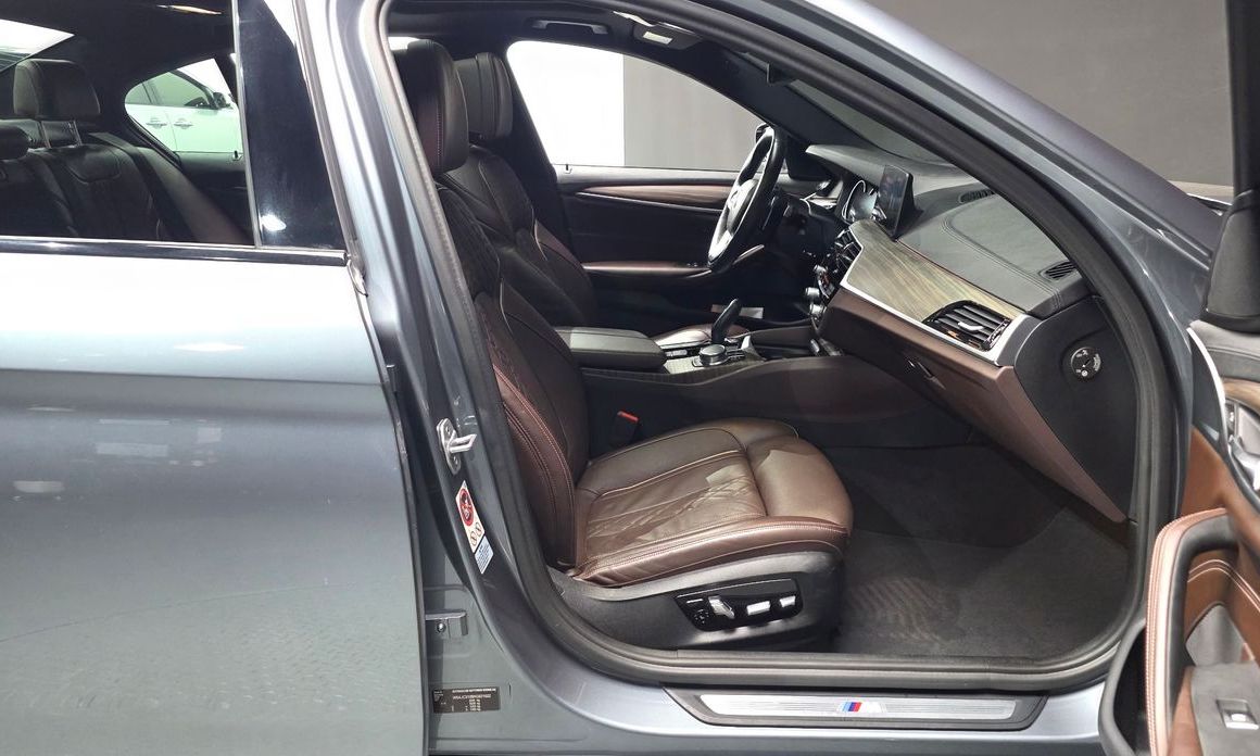 BMW 5-Series 2017