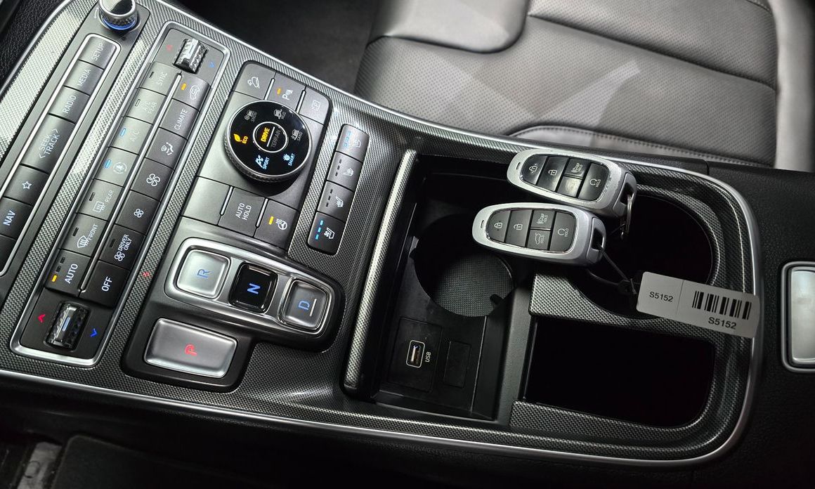 Hyundai Santafe 2023