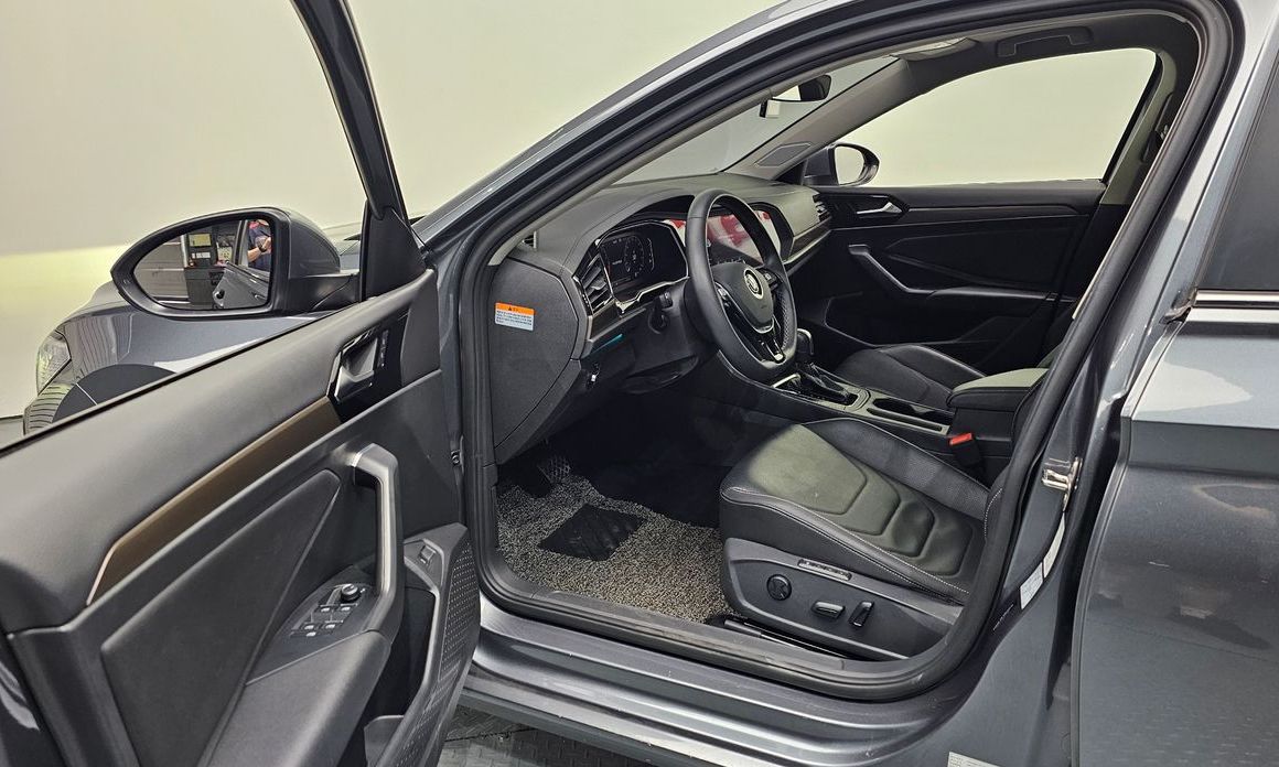 Volkswagen Jetta 2021