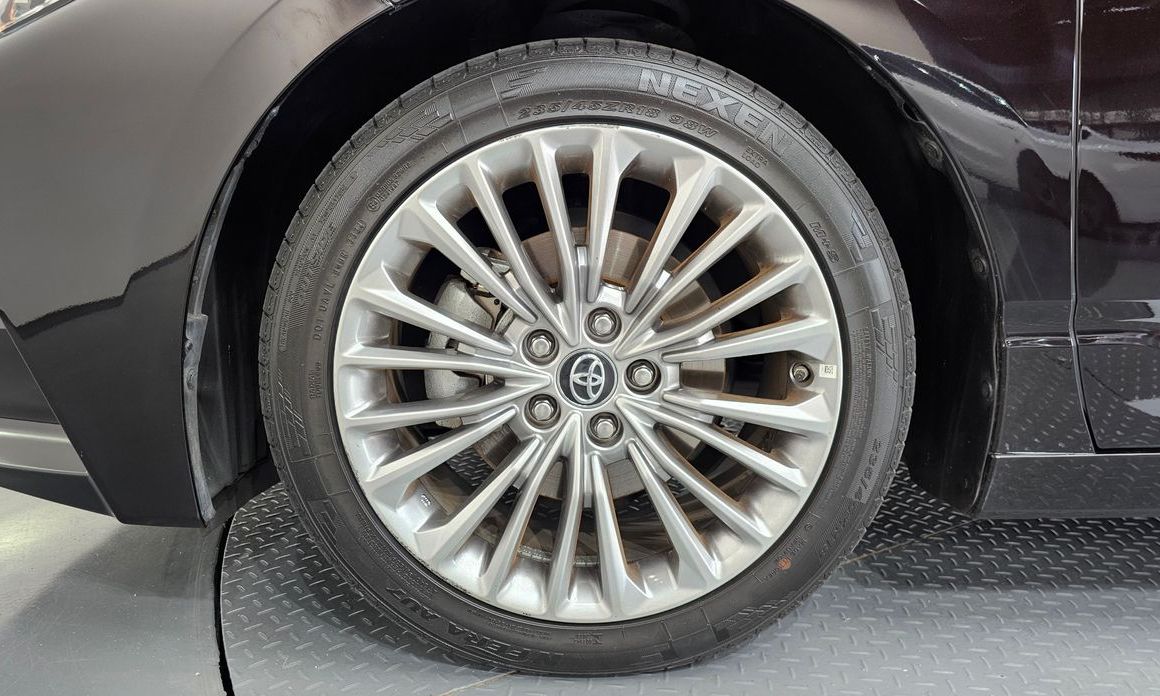 Toyota Avalon 2019