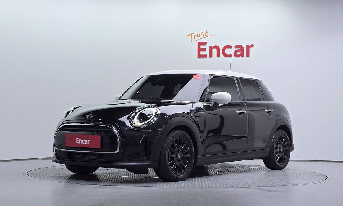 Mini Cooper 2024