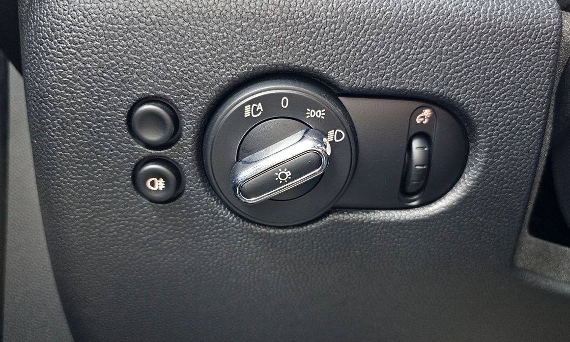 Mini Cooper 2024