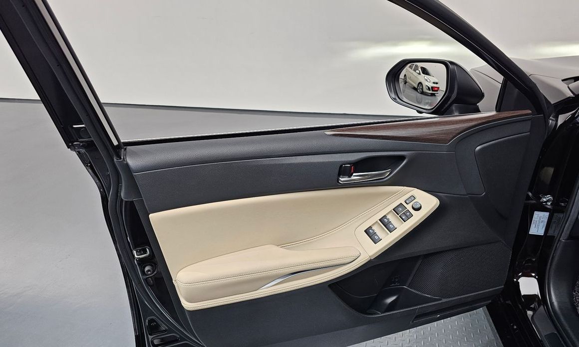 Toyota Avalon 2019